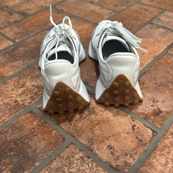 New Balancee 327 all white leather - Picture 3 of 7